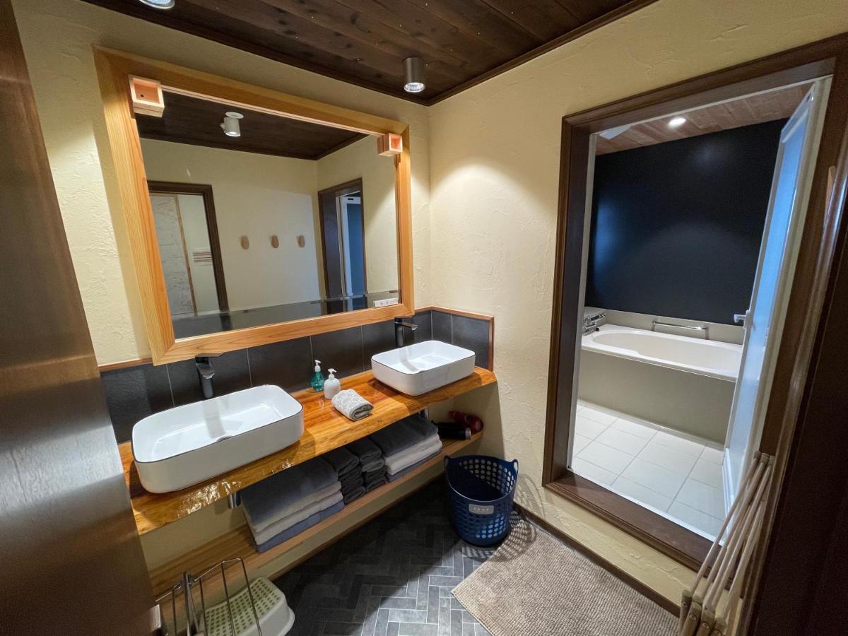 Akari House Swiss Bakery Apartman Nozava Onszen Kültér fotó